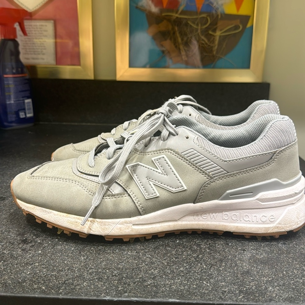 New Balance Men's 997 Golf Shoes. Color: gray
